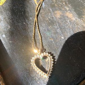 VERY Twinkly White Stone Heart Pendant on Gold Fill Chain💫Brand new condition🤩